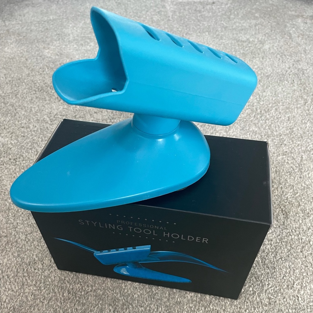 Styling tool holder